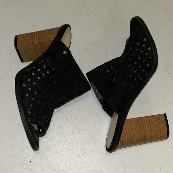 Route 66 Women's Black Studded Clogs - Picture 2 of 4